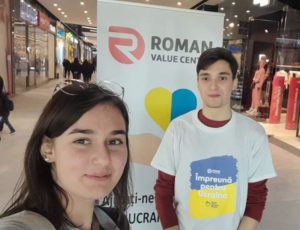 Romanian Award participants help Ukraine